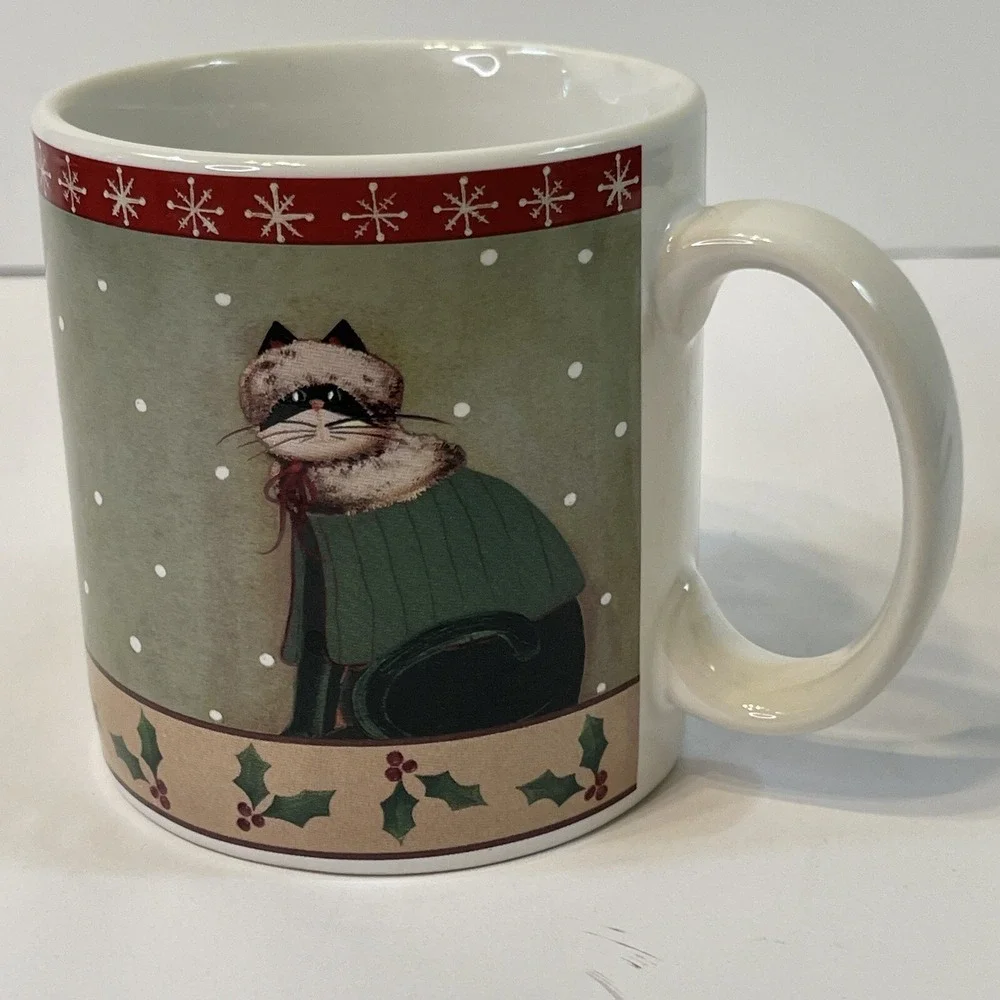 Oneida Holiday Cats Coffee Cup Mug Christmas Fiddlestix Green Sweater Holly Snow